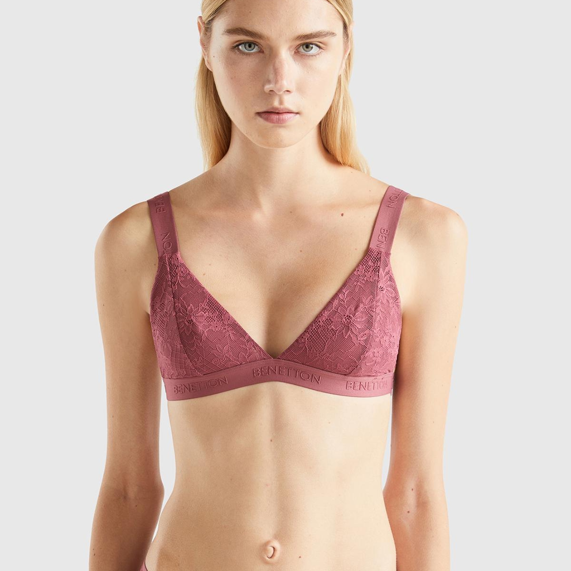 Kadın Bordo Dantelli Üçgen Sütyen