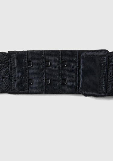  Kadın Siyah Dantelli Balkonet Sütyen