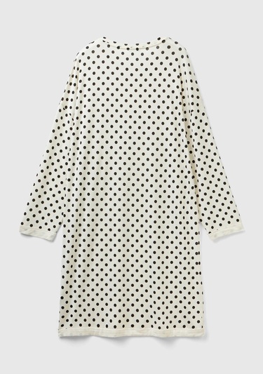  Kadın Krem Tamamı Puantiye Desenli Viskoz Karışımlı Gecelik