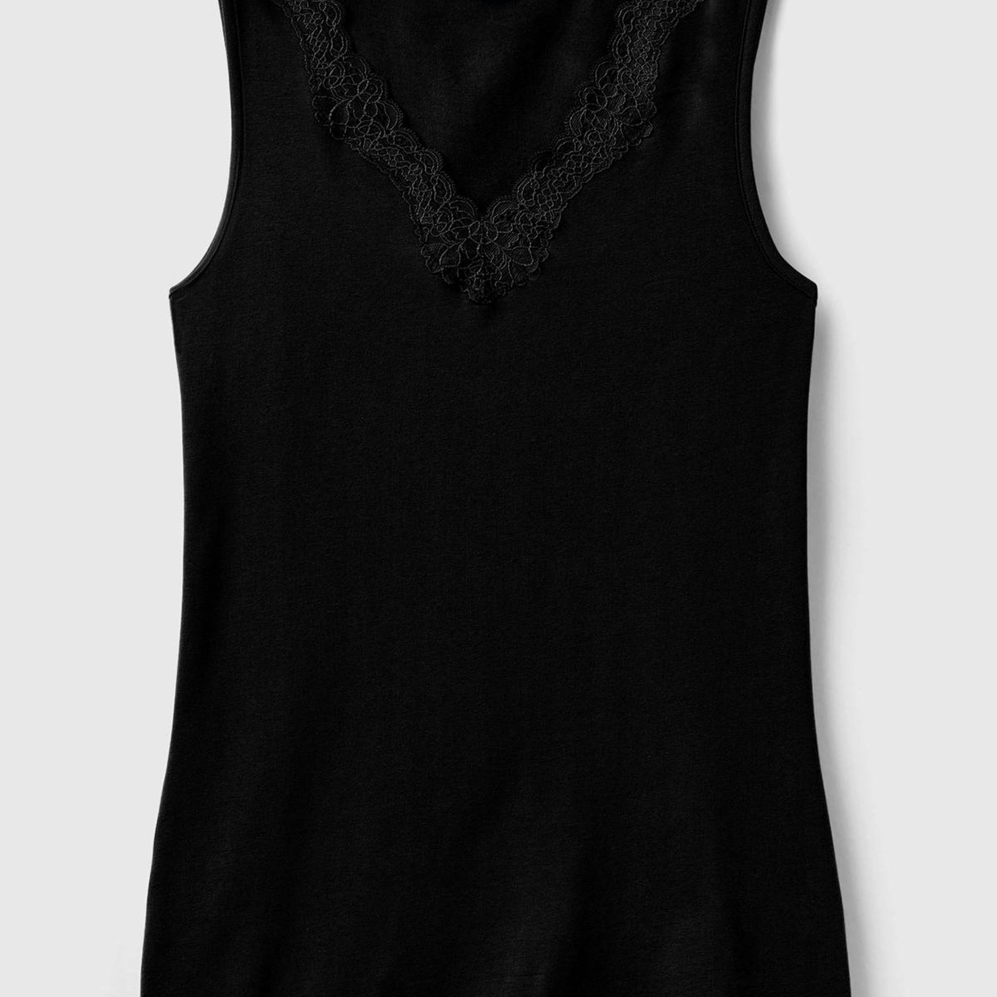 Kadın Siyah Yakası Dantel Detaylı Üst