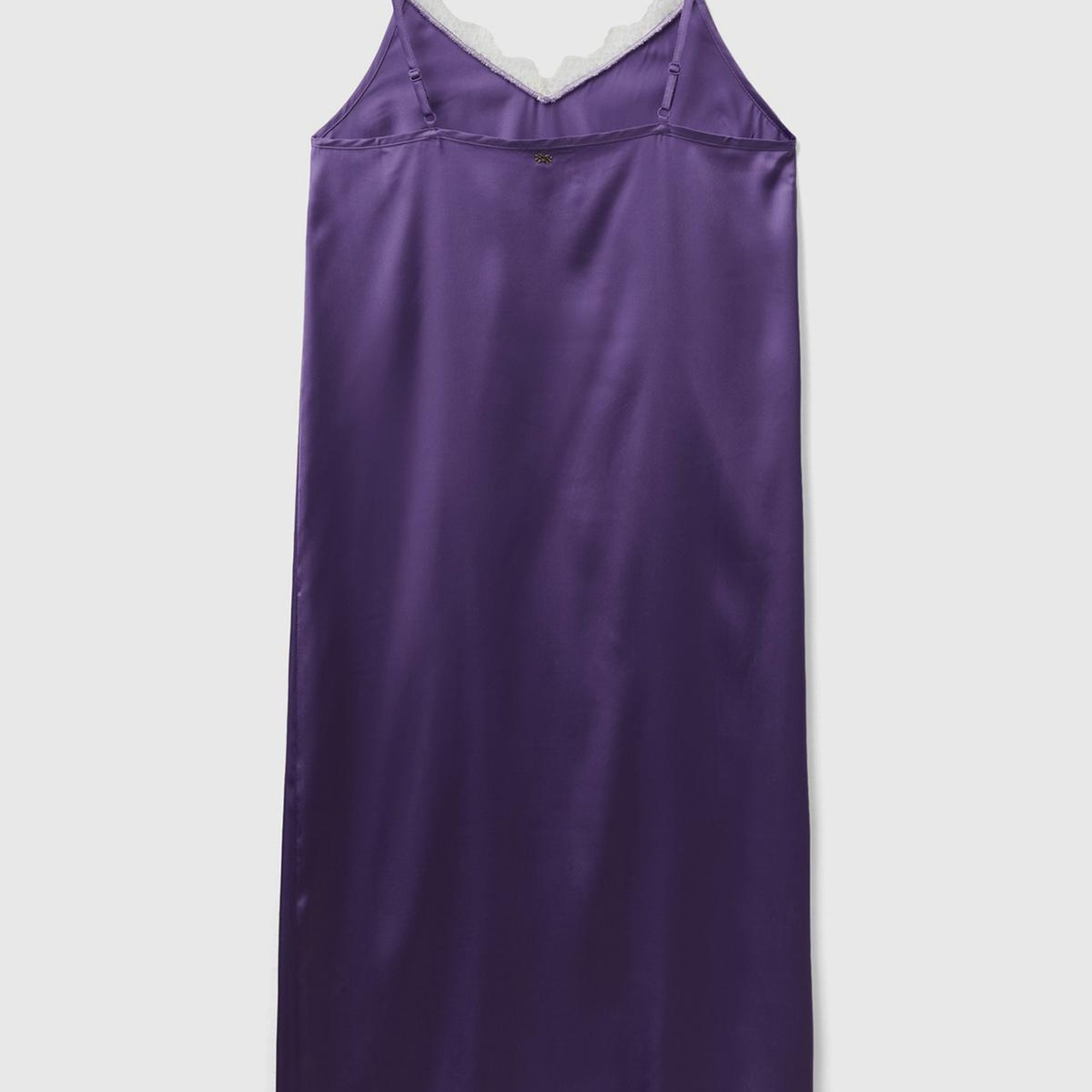 Kadın Mor Yakası Dantel Detaylı Saten Gecelik