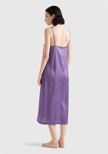  Kadın Mor Yakası Dantel Detaylı Saten Gecelik