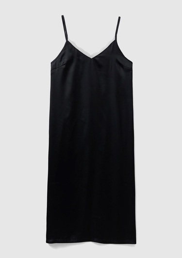  Kadın Siyah Yakası Dantel Detaylı Saten Gecelik