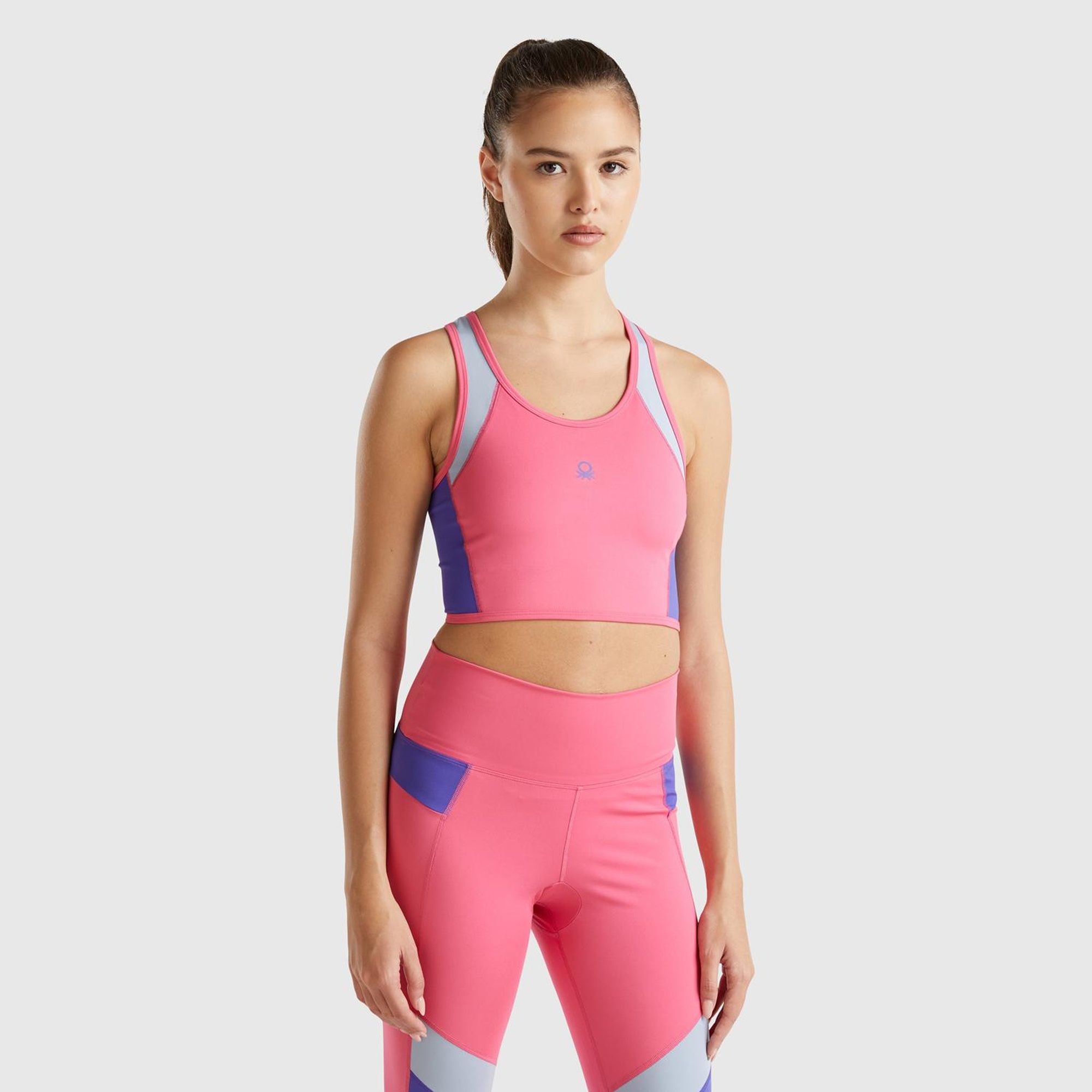 Kadın Pembe Önü Logo Baskılı Kontrast Renk Detaylı Crop Atlet
