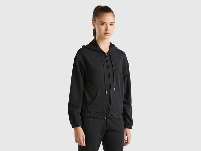  Kadın Siyah Pamuk Karışımlı Etek Ucu Logo Etiketli Kapüşonlu Sweatshirt