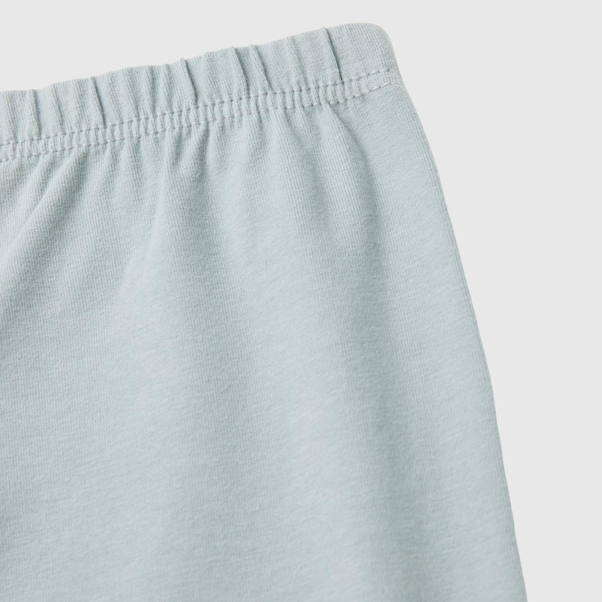 Kız Çocuk Gri Üstü Tom ve Jerry Baskılı Altı Düz Pijama Takımı