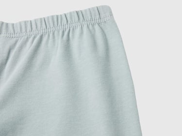  Kız Çocuk Gri Üstü Tom ve Jerry Baskılı Altı Düz Pijama Takımı