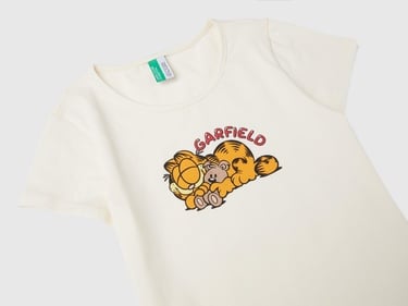  Kız Çocuk Krem Garfield Baskılı Tişört ve Külot Pijama Takımı