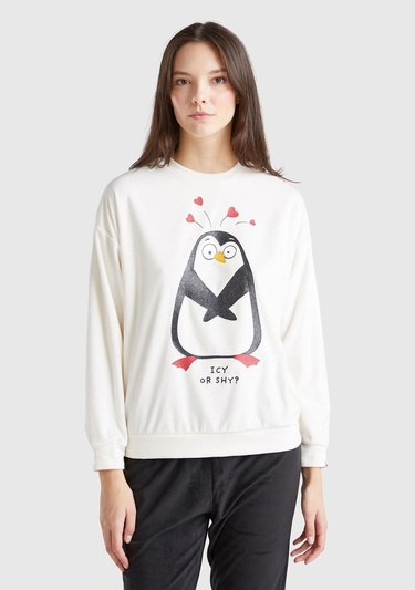  Kadın Krem Kol Ucu Logo Etiketli Önü Baskılı Pijama Üstü