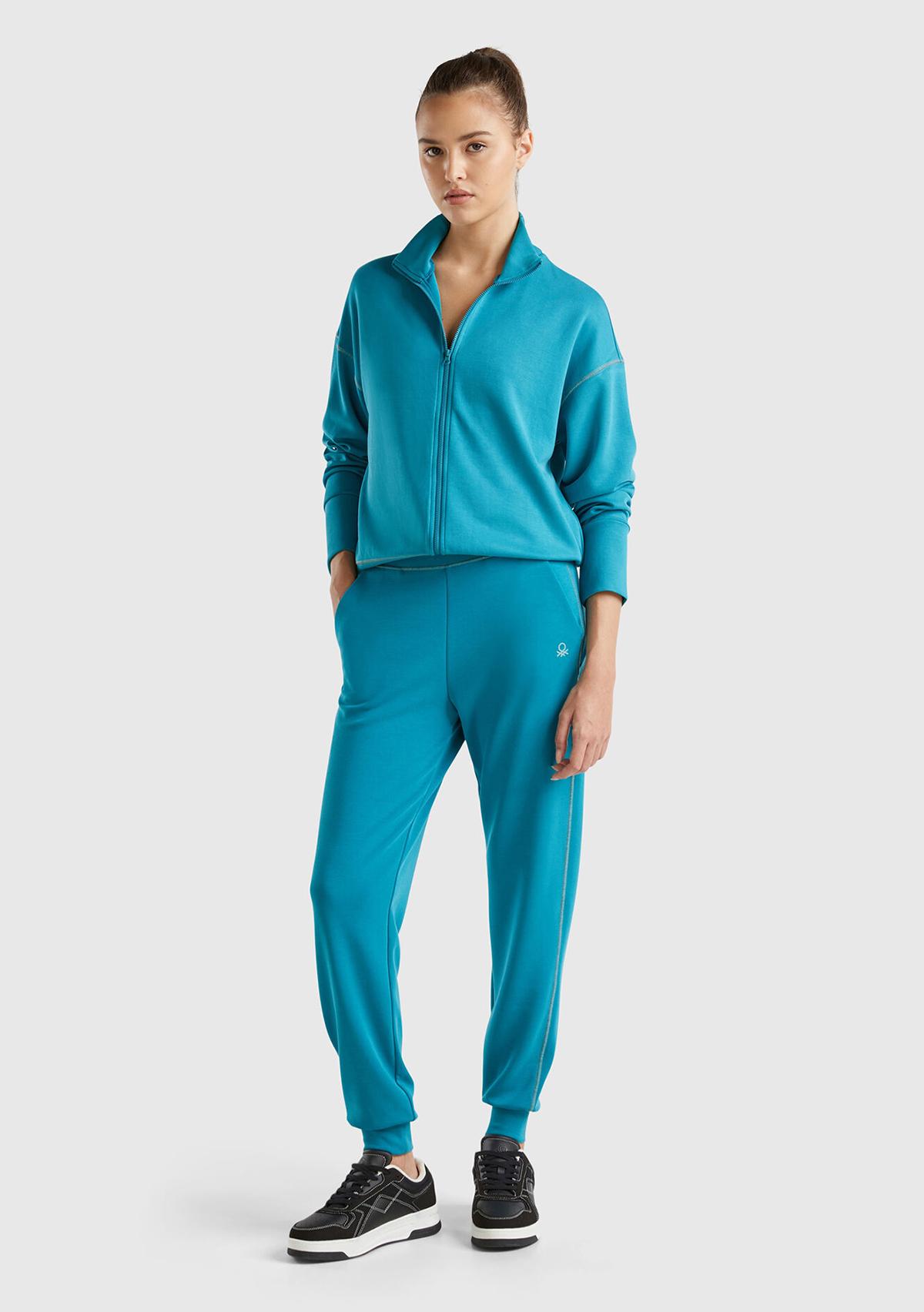  Kadın Turkuaz Modal Karışımlı Önü Logo Detaylı Bilek Manşetli Eşofman Altı