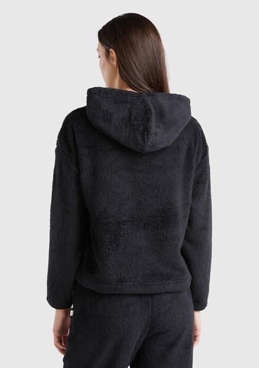  Kadın Siyah Etek Ucu Logo Etiketli Kapüşonlu Sweatshirt