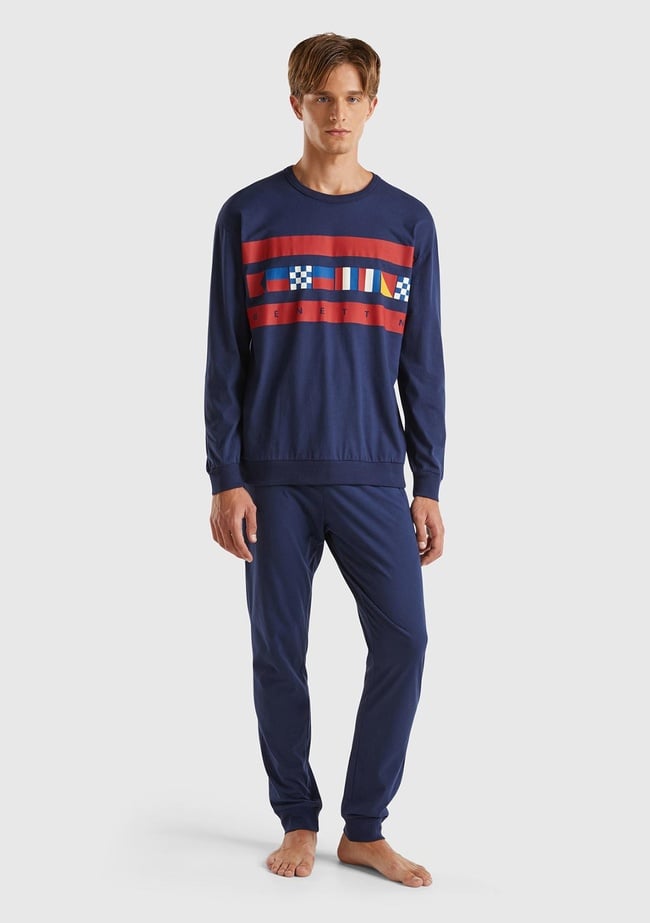  Erkek Lacivert Pamuk Karışımlı Üstü Baskılı Altı Arka Cepli Pijama Takımı