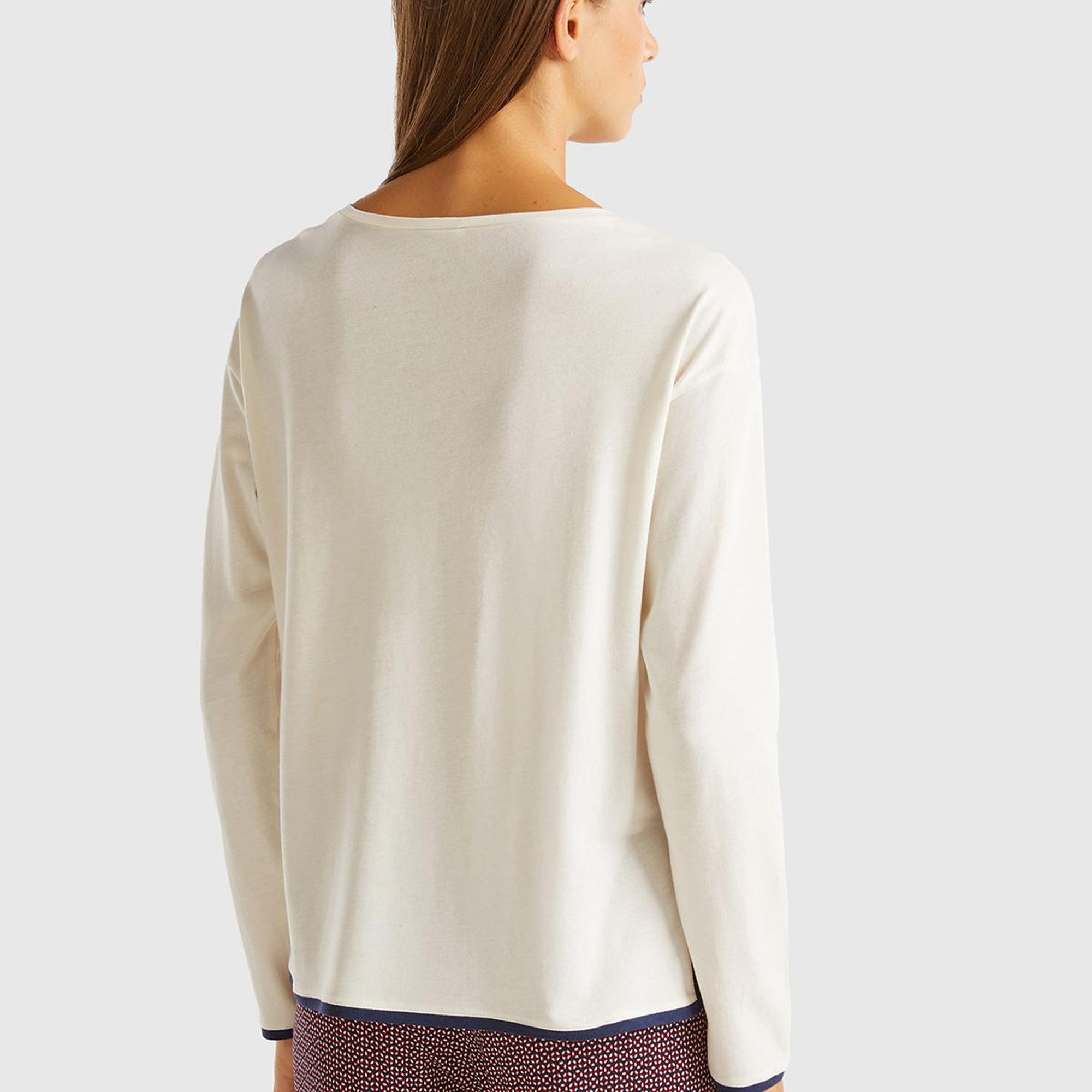 Kadın Krem Pamuk ve Viskoz Karışımlı Göğsü İşlemeli Uzun Kollu Pijama Üstü