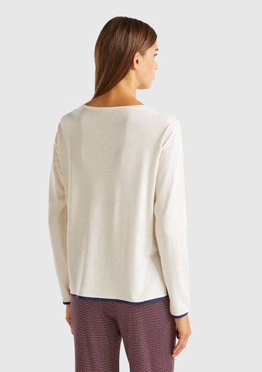  Kadın Krem Pamuk ve Viskoz Karışımlı Göğsü İşlemeli Uzun Kollu Pijama Üstü