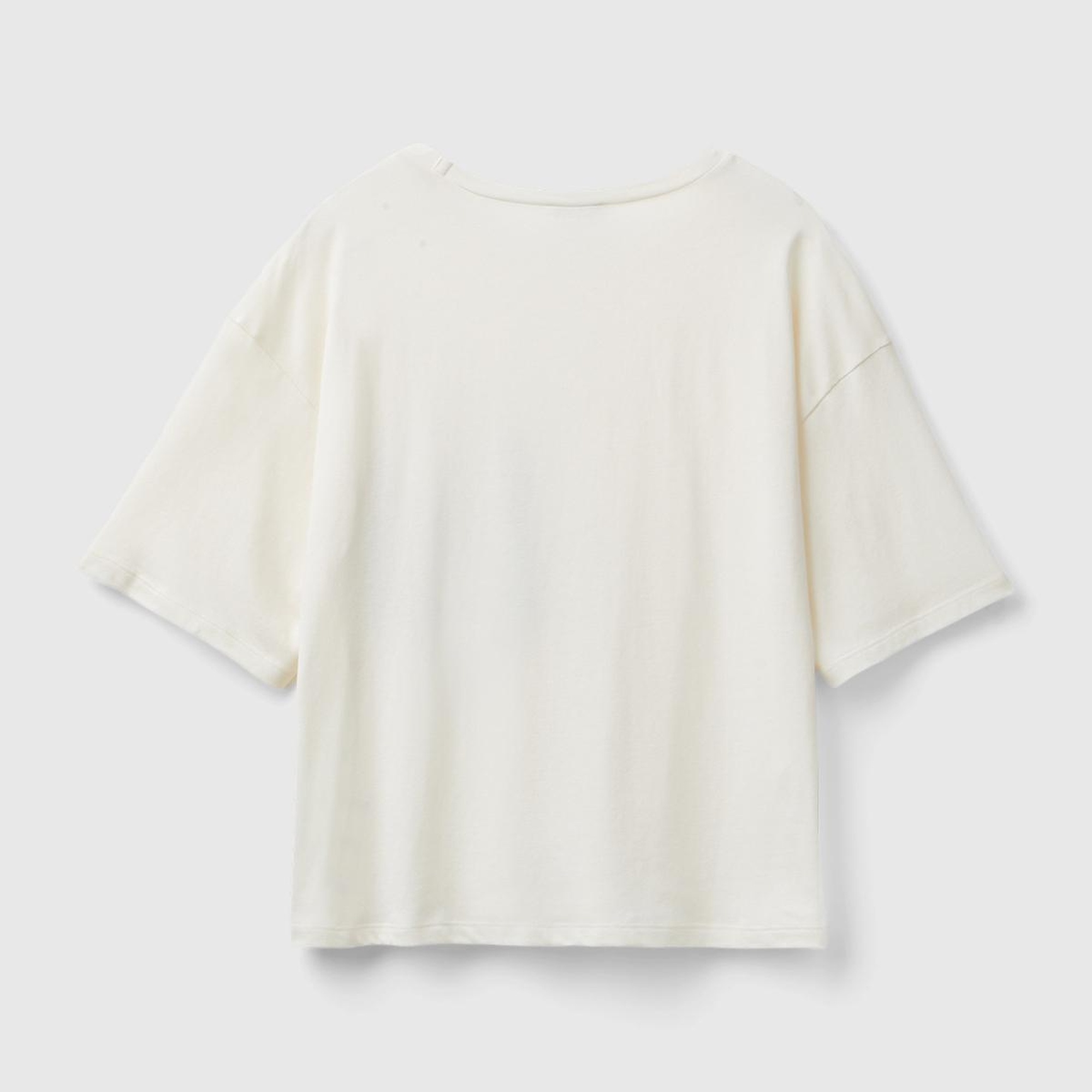 Kadın Krem Pamuk ve Viskoz Karışımlı Göğüs Cebi İşlemeli T-Shirt