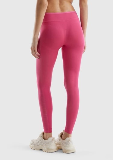  Kadın Fuşya Önü Logo İşlemeli Push-Up Sporcu Taytı