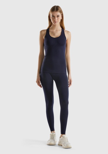  Kadın Koyu Lacivert Arkası Logo İşlemeli Askı Detaylı Destekli Sporcu Üst