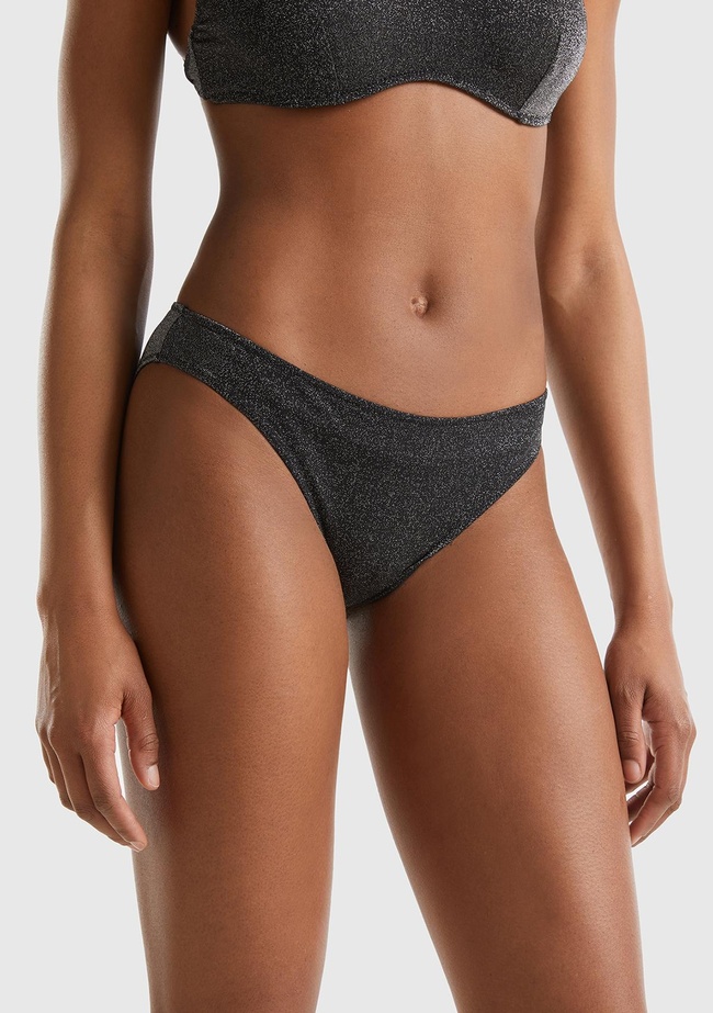  Kadın Siyah Arkası Logo İşlemeli Bikini Altı