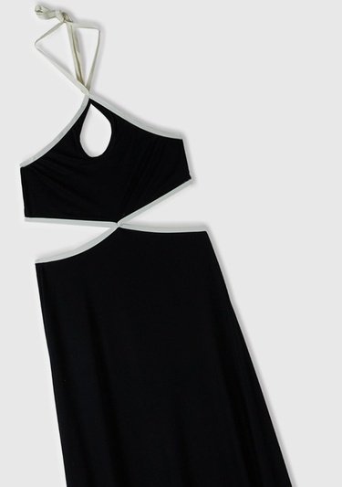  Kadın Siyah %100 Viskoz Sırt Dekolteki Boyundan Bağlamalı Elbise