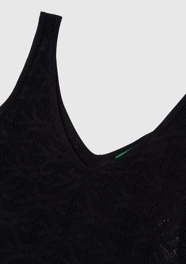  Kadın Siyah %100 Pamuk Tamamı Desenli Derin V Yaka Sıfır Kol Bluz