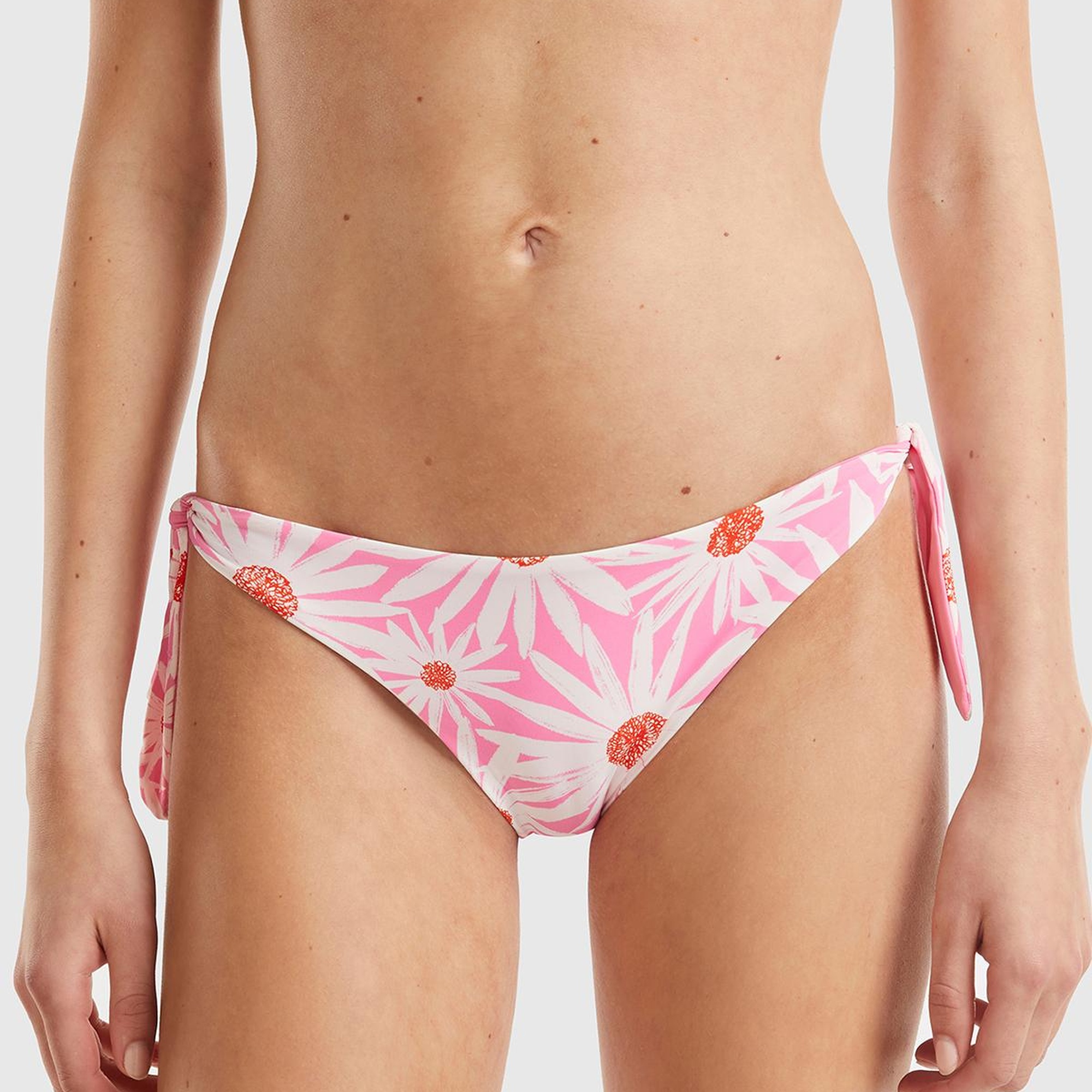 Kadın Pembe Mix Tamamı Desenli Kenardan Bağlamalı Klasik Kesim Bikini Altı