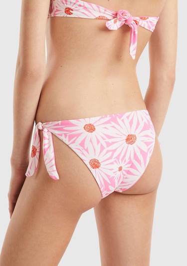  Kadın Pembe Mix Tamamı Desenli Kenardan Bağlamalı Klasik Kesim Bikini Altı