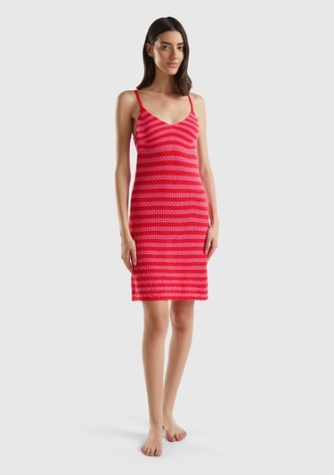  Kadın Kırmızı Mix Pamuk Karışımlı Tamamı Desenli V Yaka Askılı Elbise