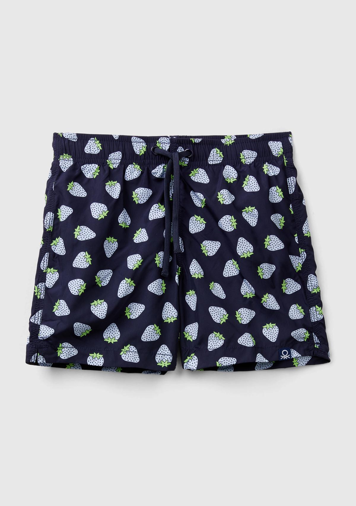  Erkek Çocuk İndigo Tamamı Desenli Cep Detaylı Beli Büzgülü Kısa Deniz Şortu