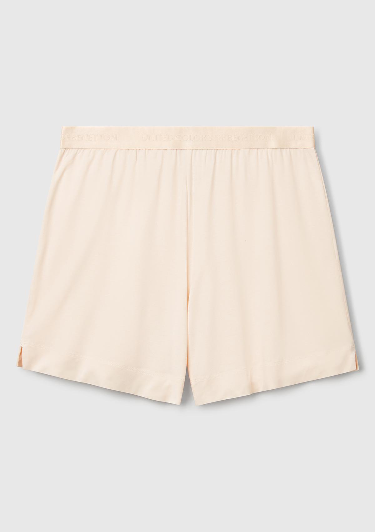  Kadın Ekru Beli Logo Bantlı Bermuda Şort