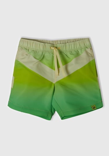  Erkek Çocuk Neon Yeşil Önü Arkası Logo Baskılı Beli Büzgülü Deniz Şortu