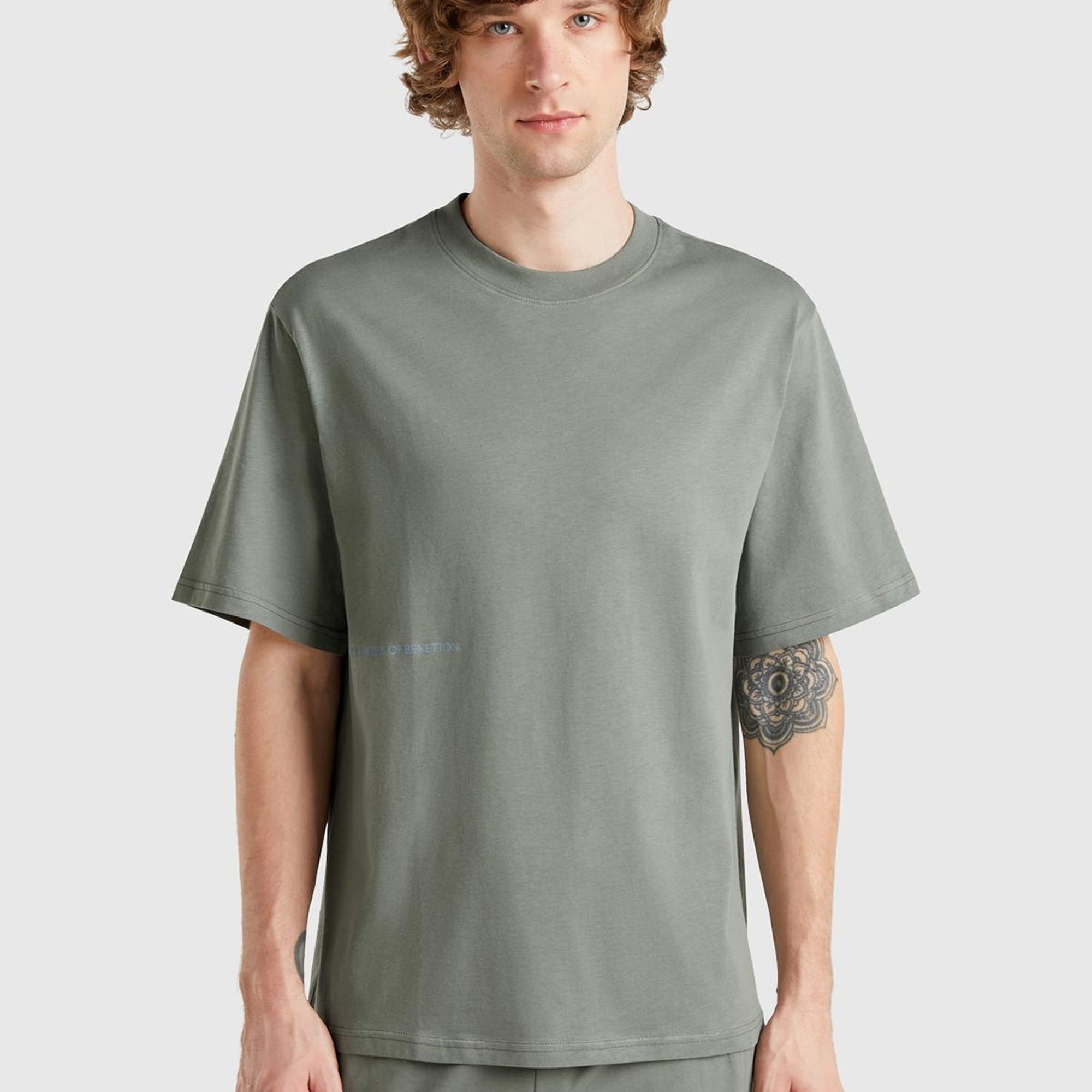 Erkek Soluk Yeşil %100 Koton Benetton Yazılı T-Shirt