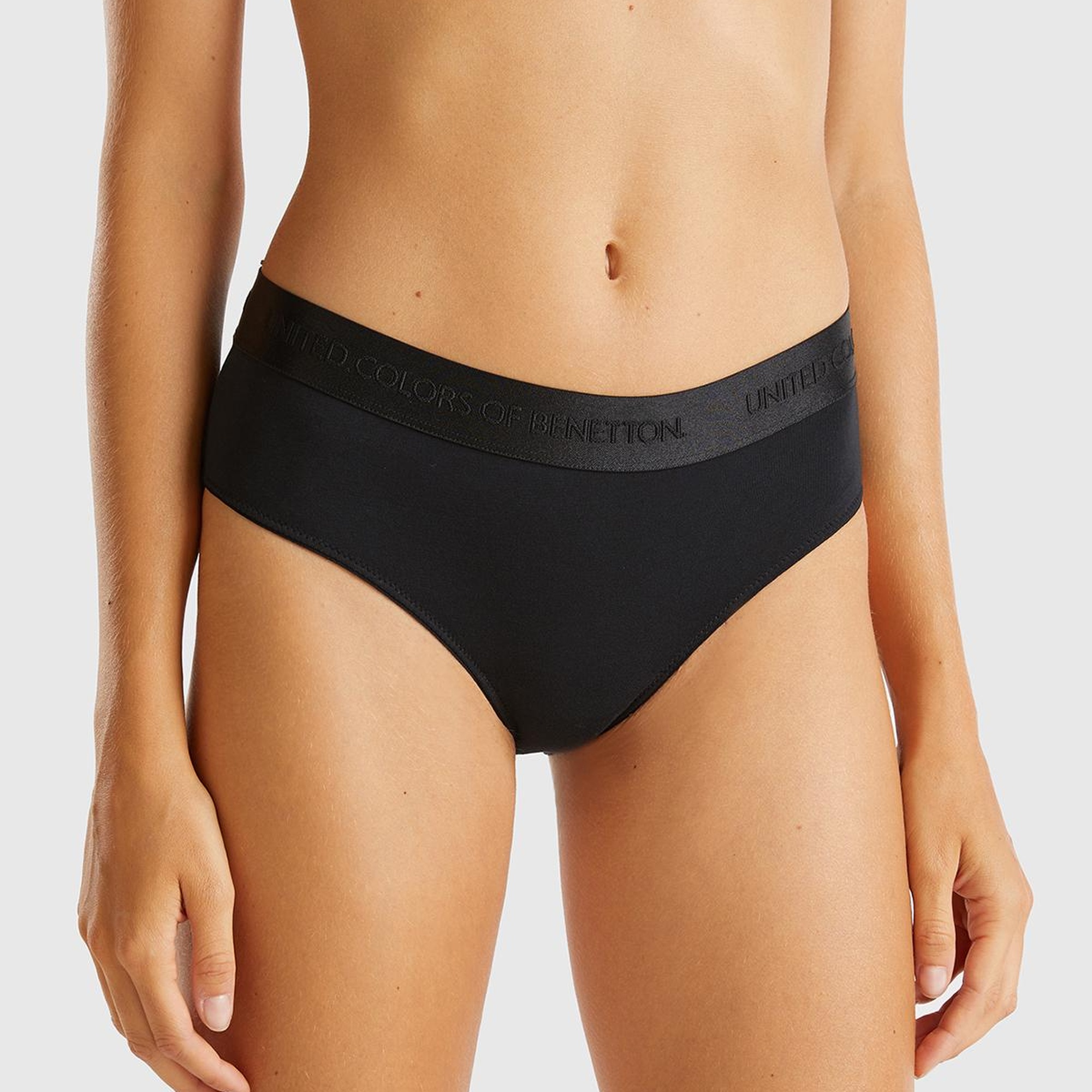 Kadın Siyah Pamuk Karışımlı Bel Bandı Logolu Hipster Kesim Külot