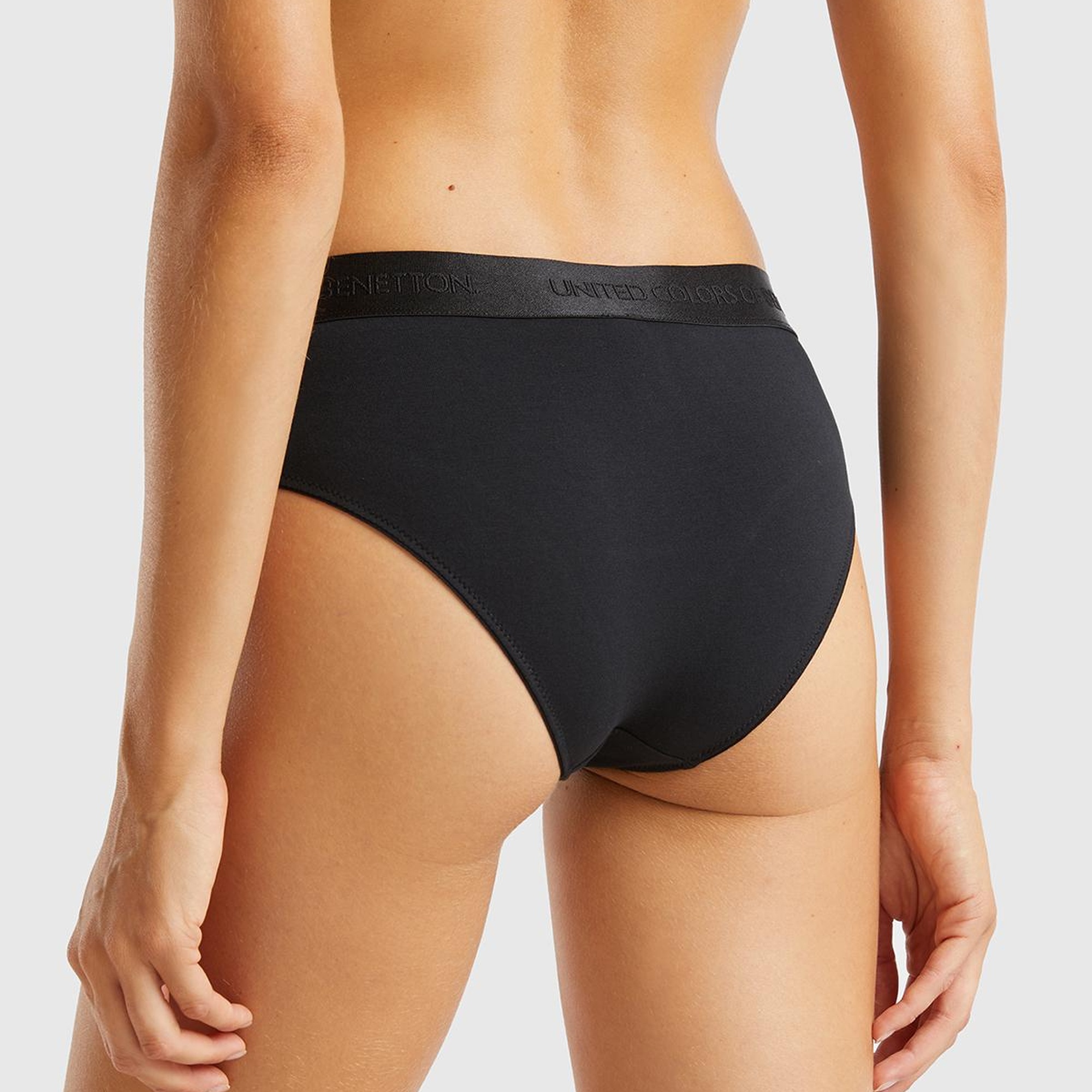 Kadın Siyah Pamuk Karışımlı Bel Bandı Logolu Hipster Kesim Külot