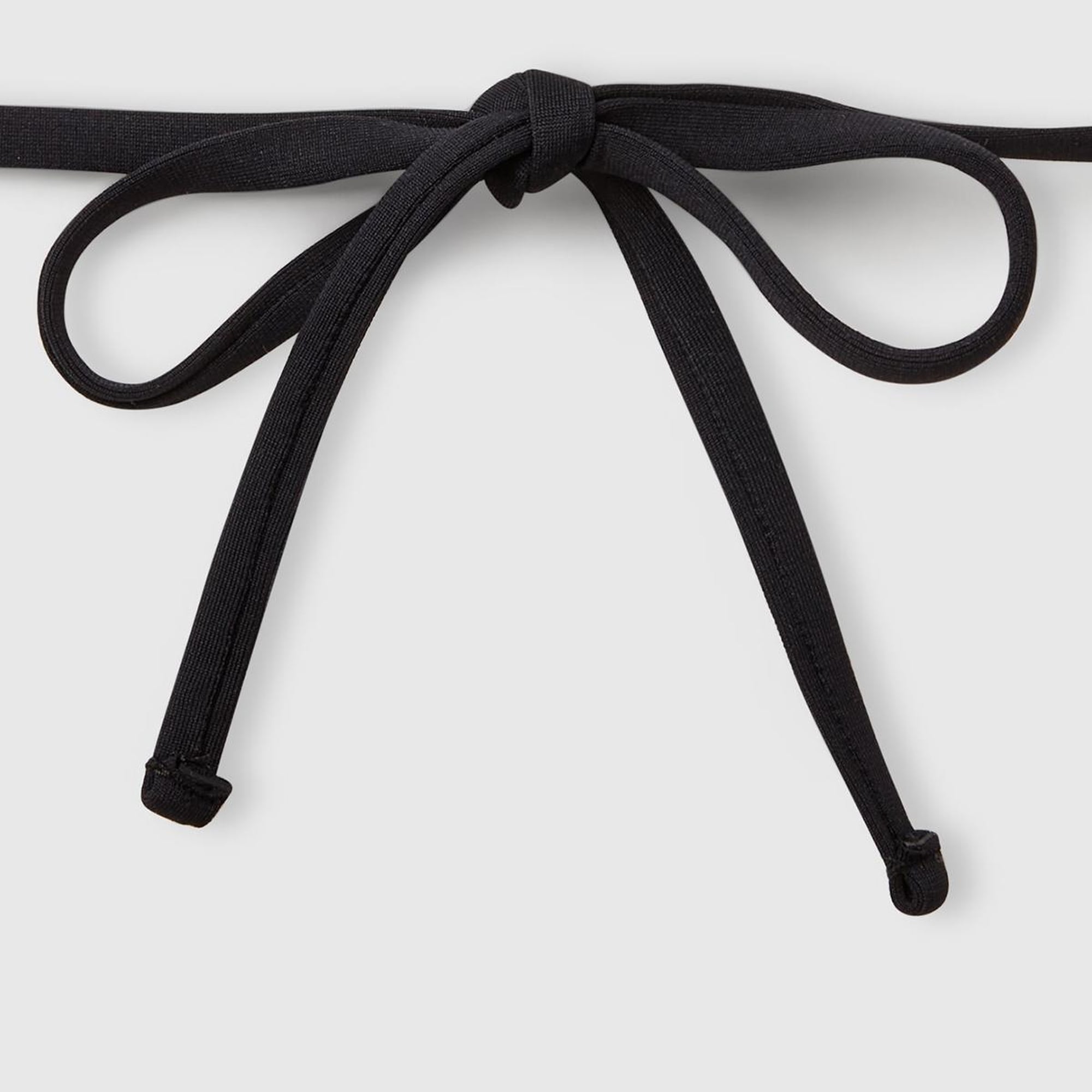 Kadın Siyah Çift Askılı Arkadan ve Boyundan Bağlamalı Üçgen Bikini Üstü