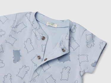  Bebek Toz Mavi Desenli Önü Çıtçıtlı Kısa Kollu Tulum