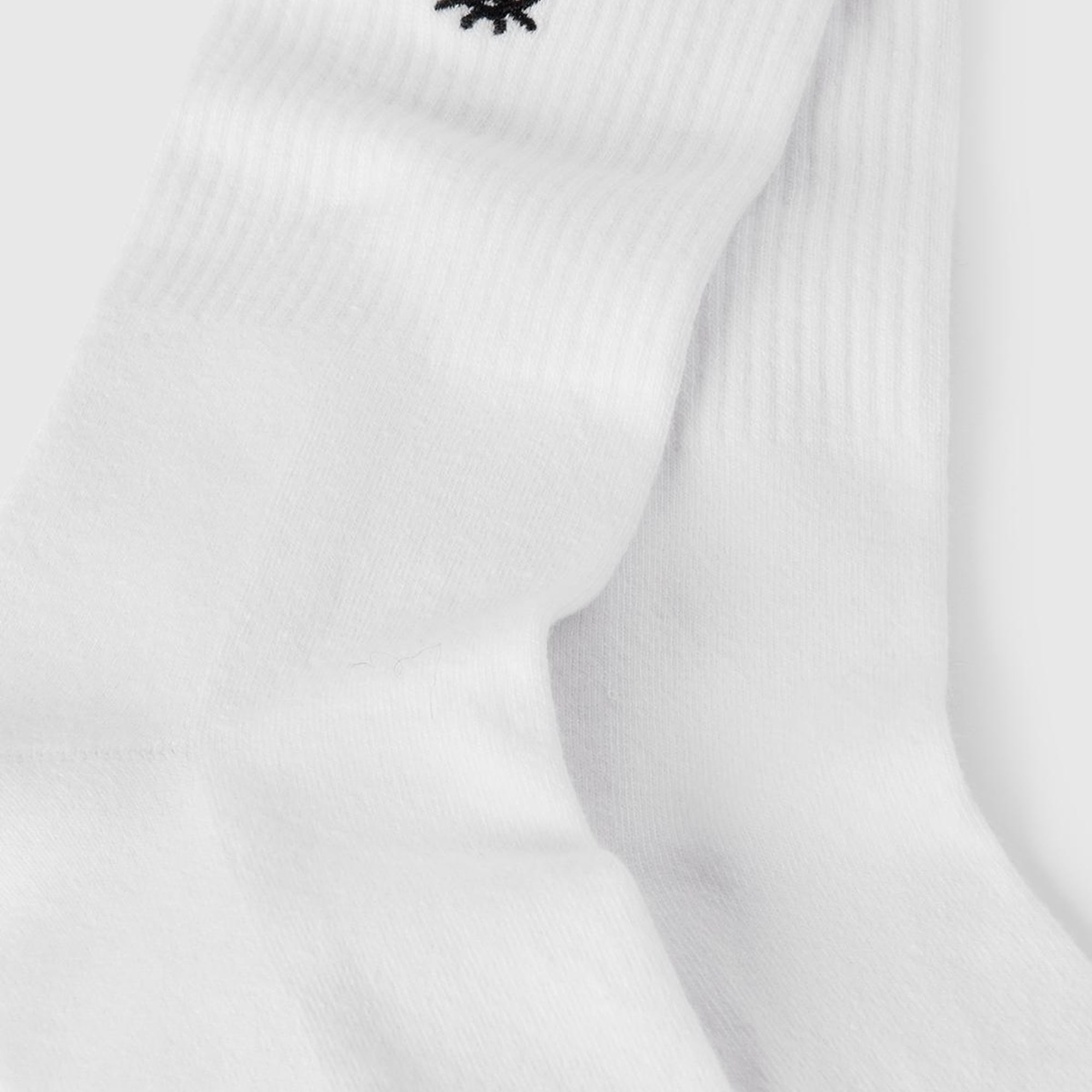 Unisex Beyaz Benetton Logolu Soket Çorap