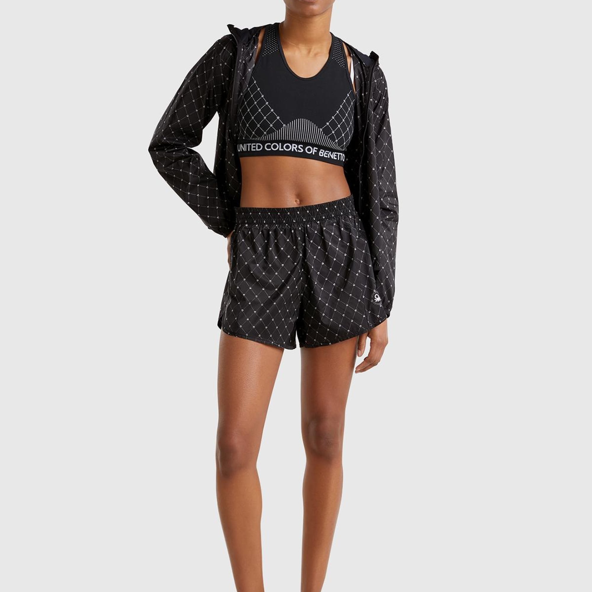 Kadın Siyah Desenli Beli Lastikli Wide Leg Şort