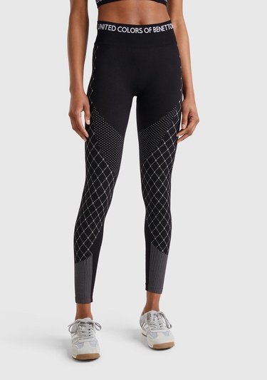  Kadın Siyah Desenli Dikişsiz Tayt