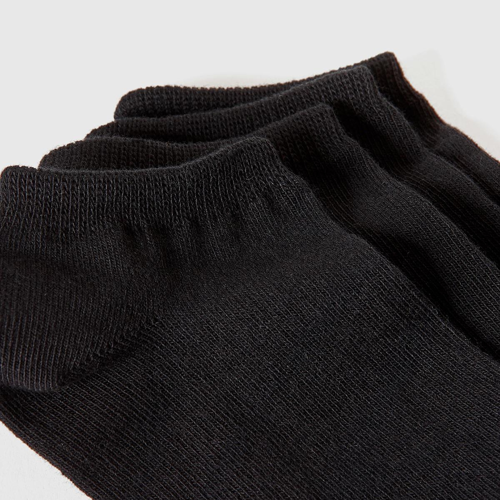 Erkek Çocuk Siyah Renkli 4'lü Patik Çorap