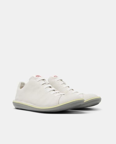  Erkek Camper Beetle 18751-107