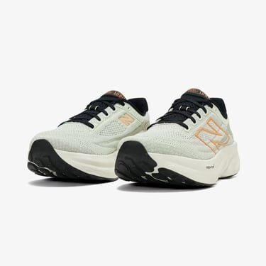  New Balance Fresh Foam X 1080 v13 Kadın Beyaz Koşu Ayakkabısı