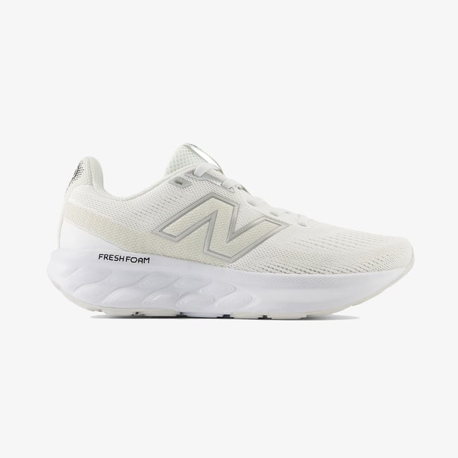  New Balance Fresh Foam 520 V9 Kadın Beyaz Koşu Ayakkabısı