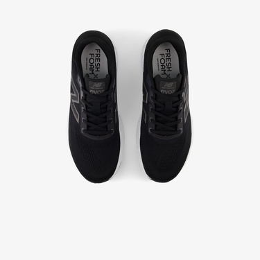  New Balance Fresh Foam EVOZ v4 Erkek Siyah Koşu Ayakkabısı