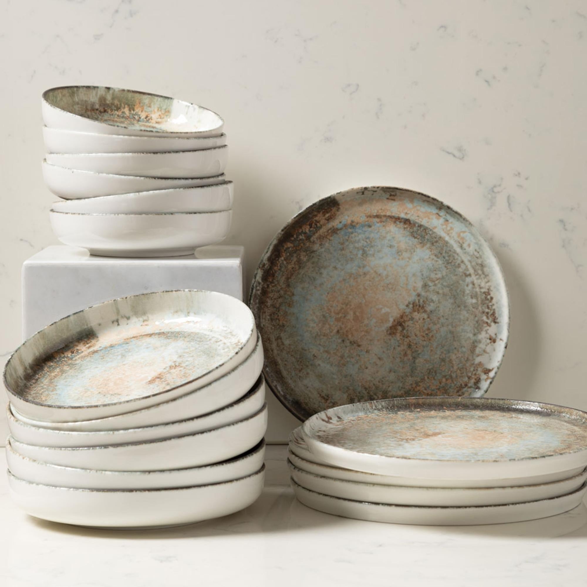 ASSOS 18 PARÇA PORSELEN YEMEK TAKIMI