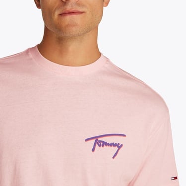  Tommy Jeans Relax Faded Graphic Ext Erkek Pembe T-Shirt