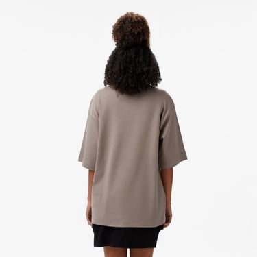  Converse Star Chevron Oversize Fit Baskılı Erkek Bej T-Shirt