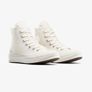  Converse Chuck Taylor Embroidered Unisex Krem Sneaker
