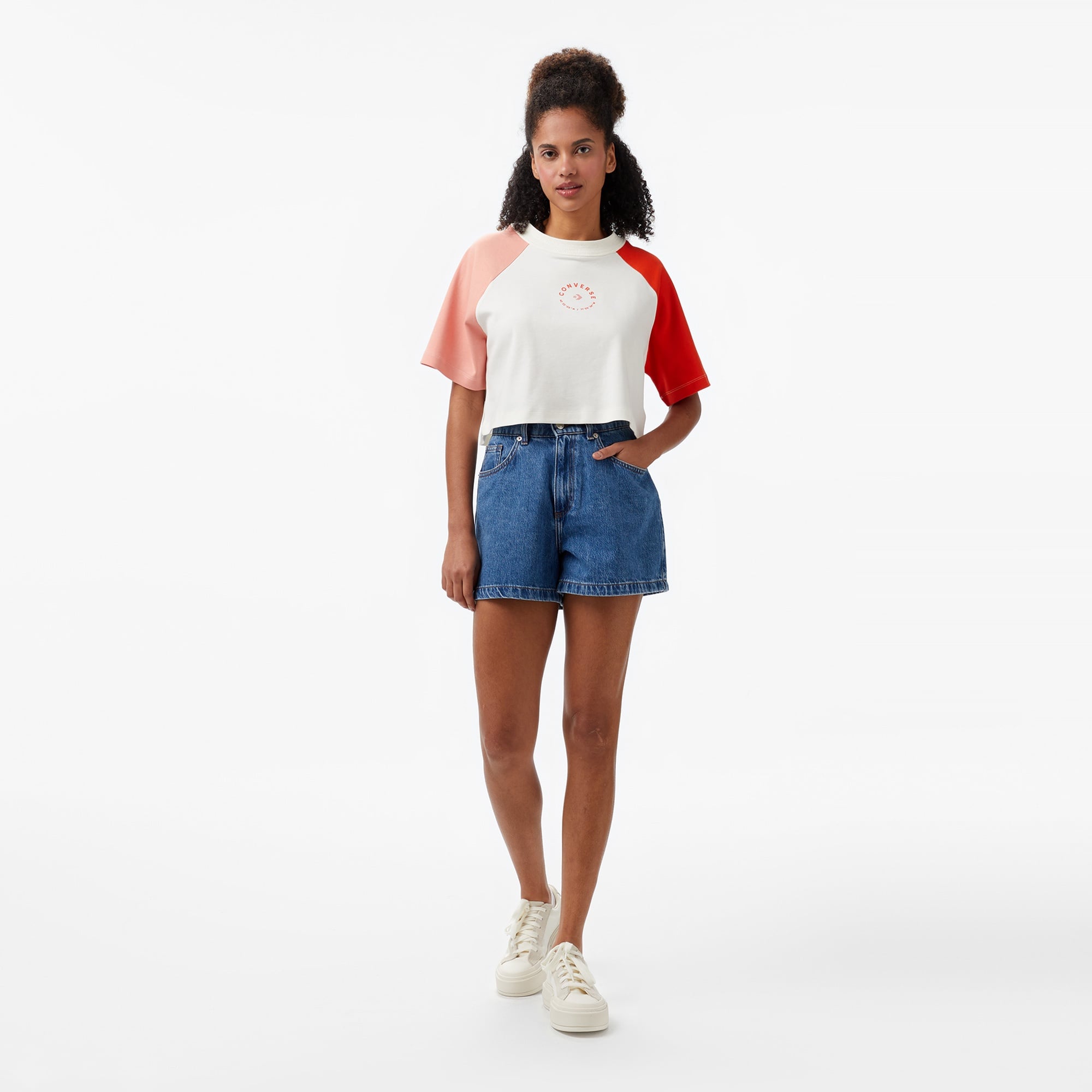 Converse Star Chevron Baskılı Kadın Beyaz T-Shirt