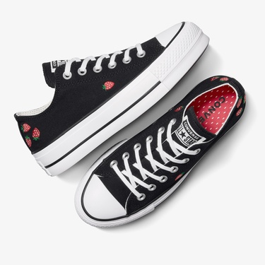  Converse Chuck Taylor All Star Lift Kadın Siyah Sneaker