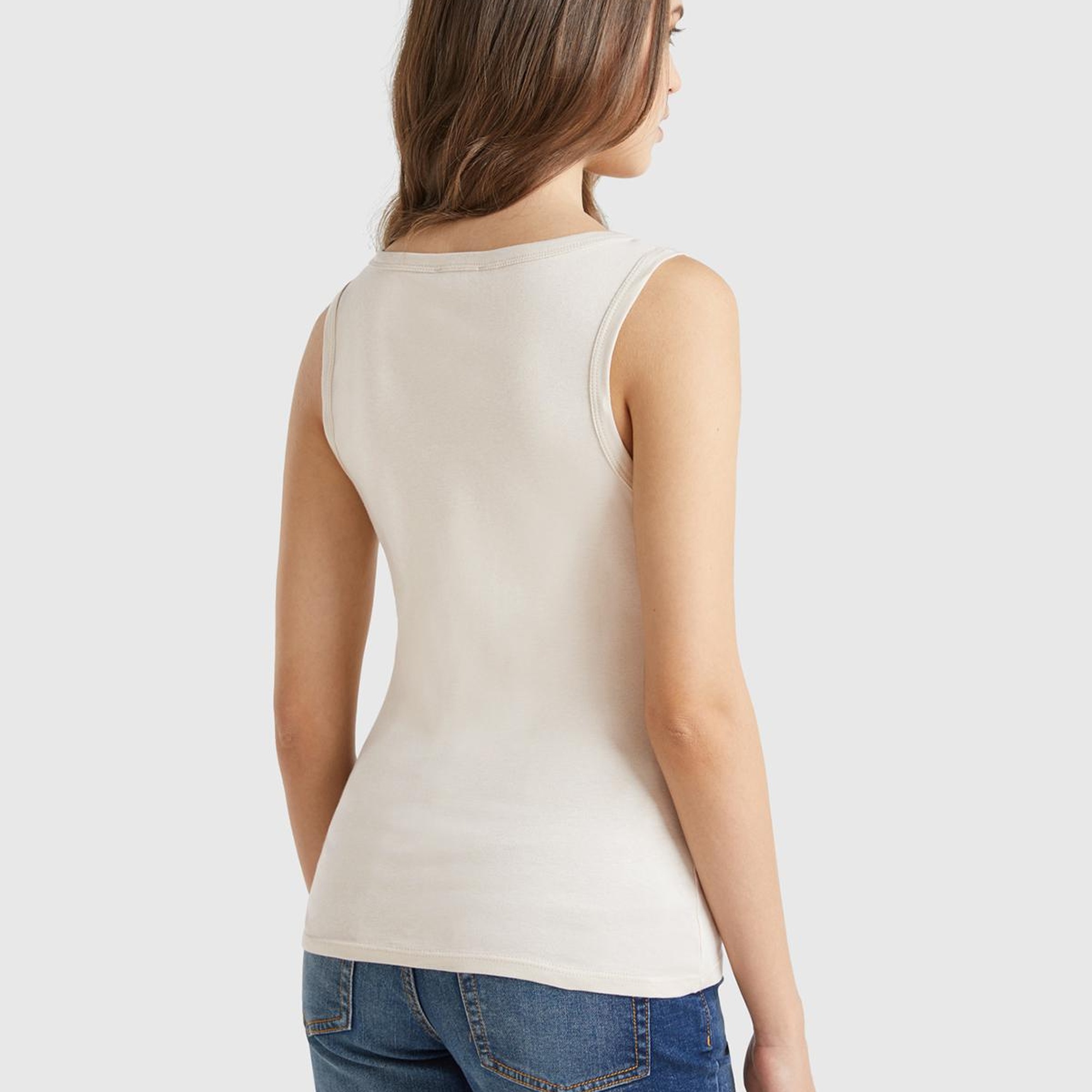 Kadın Taş Rengi %100 Pamuk Ucu Logo İşlemeli Slim Fit Yuvarlak Yaka Atlet